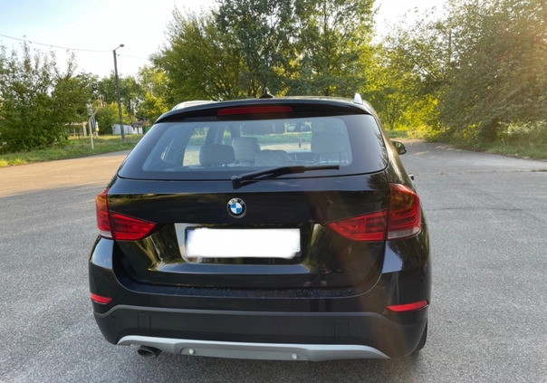 BMW X1 cena 56000 przebieg: 136000, rok produkcji 2013 z Warszawa małe 56